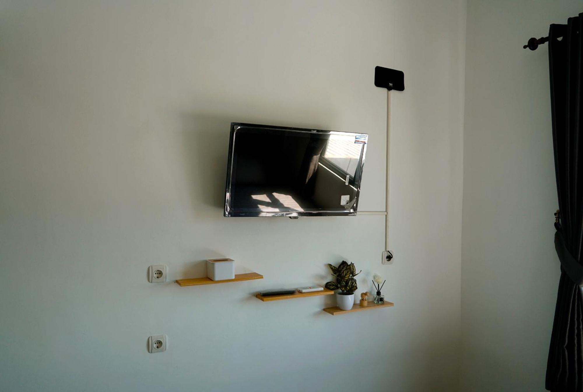 Arlita Guesthouse Чианджур Экстерьер фото